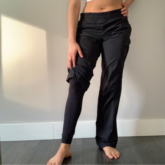 lululemon athletica Pants - Lululemon size 10 black pants with leggings liner